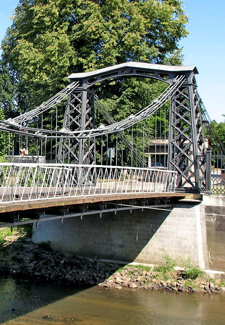 Ozimek suspension bridge