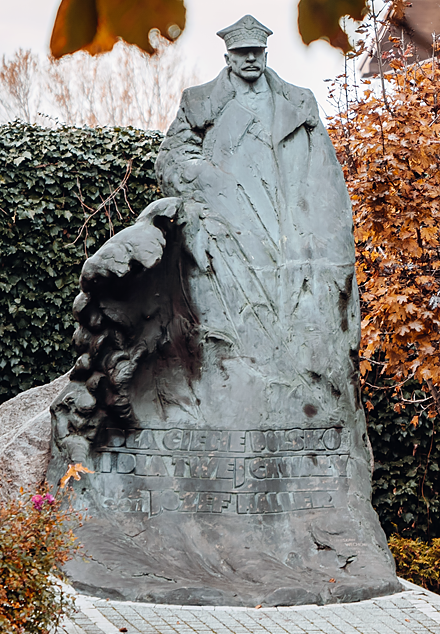 Pomnik gen. Józefa Hallera